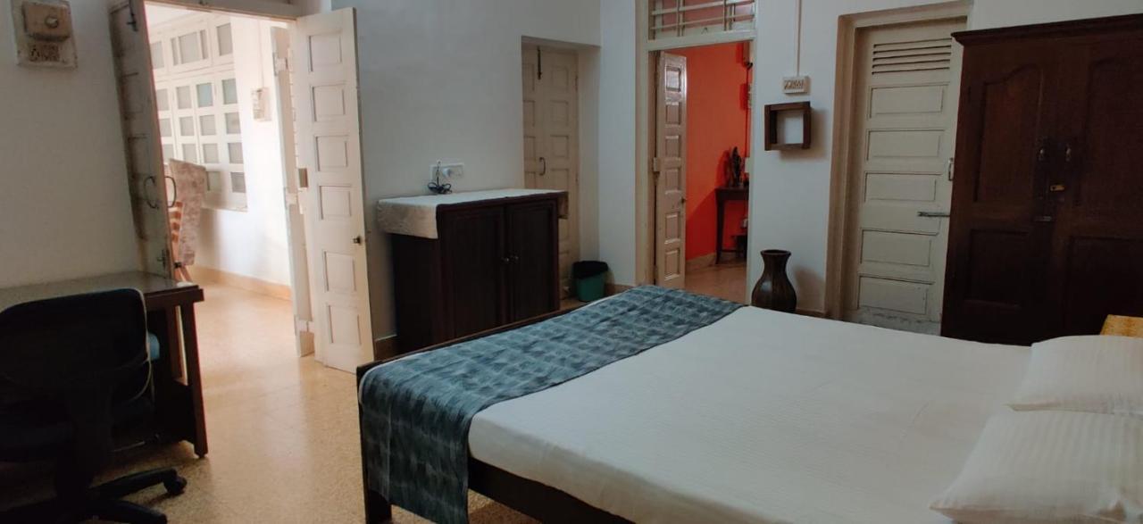 Srinekatan Heritage Villa Homestay Ахмедабад Екстериор снимка