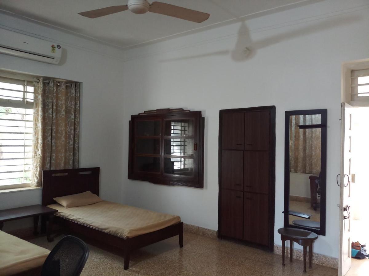 Srinekatan Heritage Villa Homestay Ахмедабад Екстериор снимка