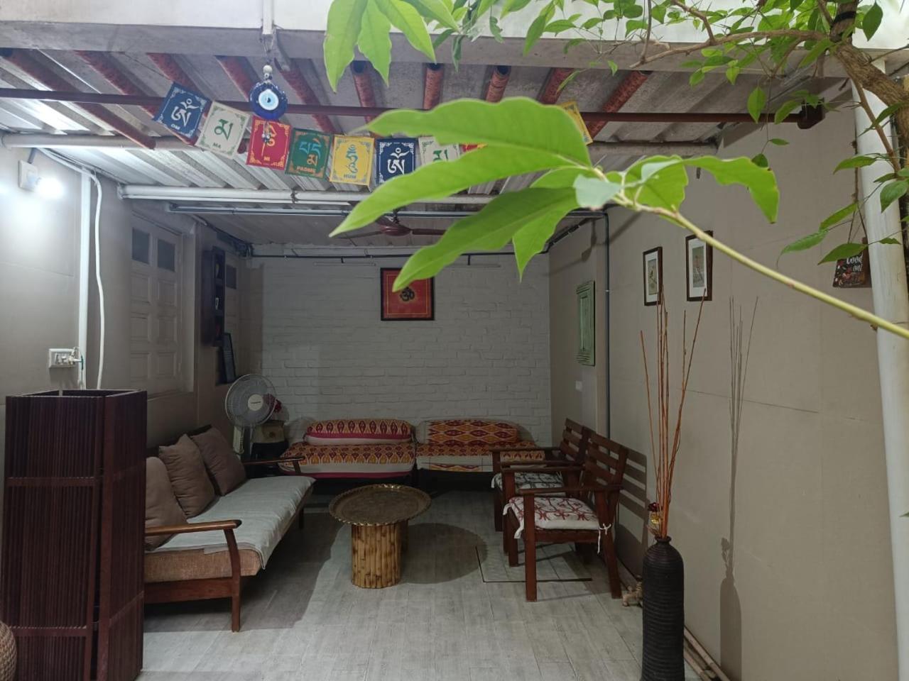Srinekatan Heritage Villa Homestay Ахмедабад Екстериор снимка